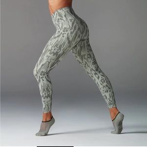 Tavi high waisted legging